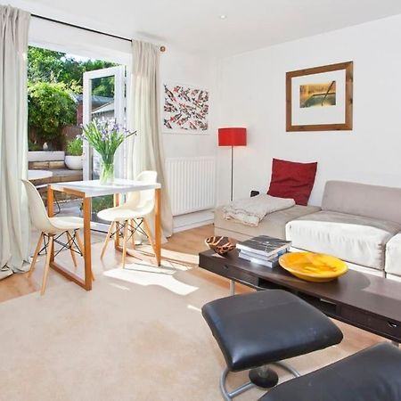 Walking Distance To Racecourse And City Centre York Exterior foto